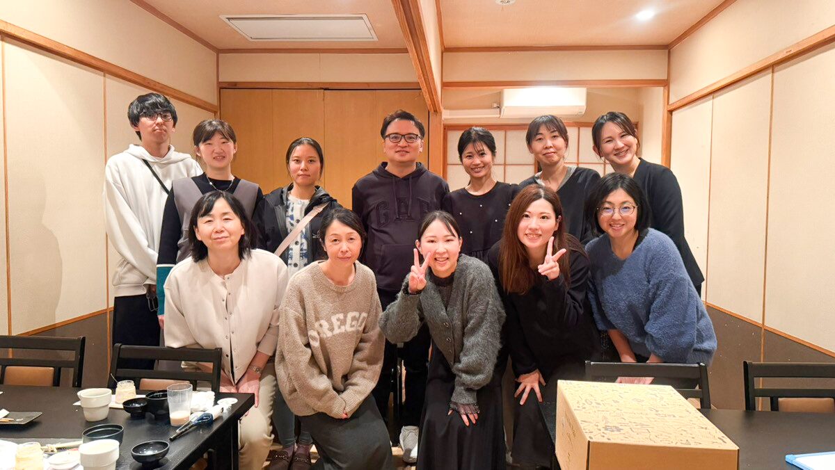 あまが台ファミリークリニックの忘年会の様子