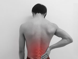 腰痛